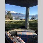 Apt Calme Vue Lac - 2 Chambres - Sauna